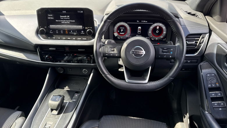 Nissan Qashqai 1.3 DiG-T MH 158 Tekna 5dr Xtronic Petrol Hatchback